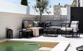 Luxury Apartment Luna With Private, Heated Pool